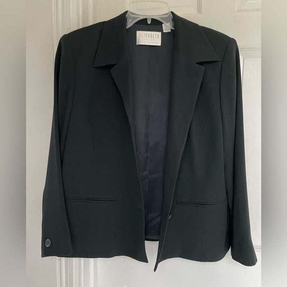 Classic black blazer by Liz Clairborne size 14P tailored shape button front - Picture 3 of 8